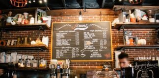 Ile zarabia barista?